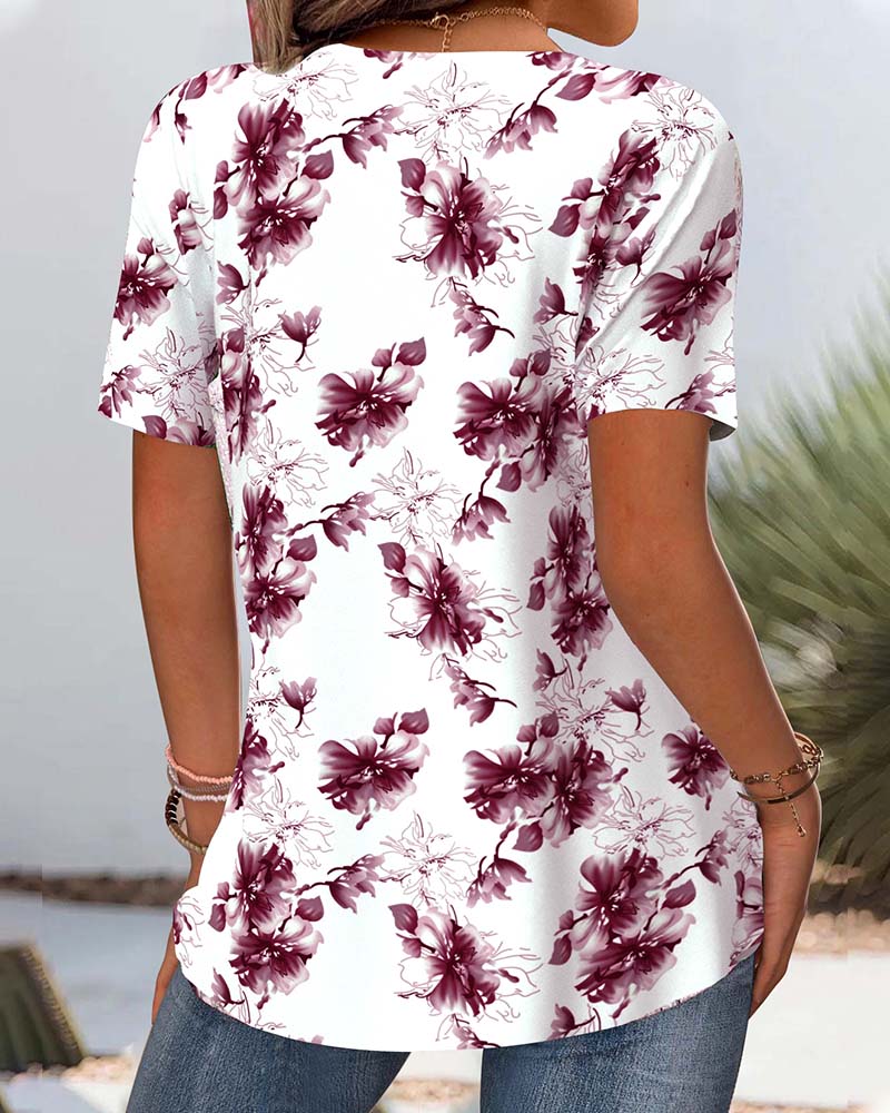 Ulla™ – Kortärmad Blus med Blommönster