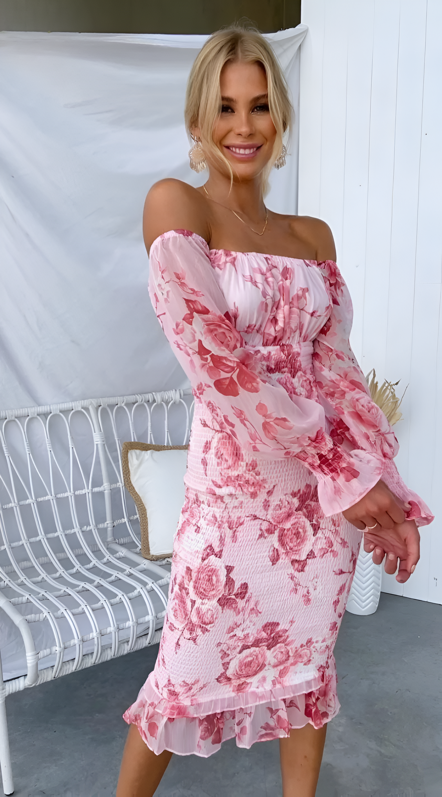 Abigail | Blommande Elegant Klänning