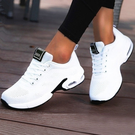 Klara™ - Avslappnade Emma Sneakers