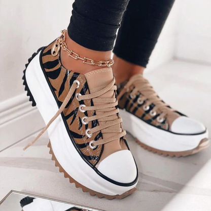 Helga™ - Trendiga Plattformssneakers